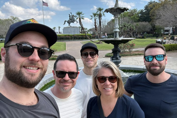 New Orleans French Quarter: Stolen Art Puzzle Adventure - Photo 1 of 10